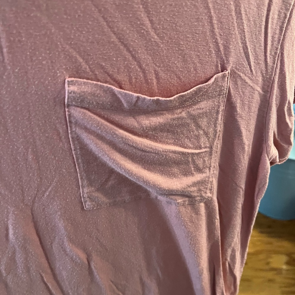 American eagle soft and sexy pocket t - Picture 2 of 4
